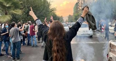 نگاه مردانه به تحولات زنانه