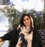 گلجان و مینا، دو زن افغانستانی که هرکدام بخشی از زندگی و جسمشان در آتش اسید سوخته، این روزها فقط از درد زخم‌ها رنج نمی‌برند. آن‌ها با کابوسی دیگر روبه‌رو هستند: احتمال بازگشت اجباری به افغانستان. جایی که نه درمانی در کار است و نه امنیتی، جایی که گذشته‌های پرخشونت می‌تواند دوباره تکرار شود.