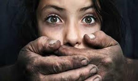  هدفم از نوشتن این روایت، فقط بیان یک تجربه نیست. گفتن این تجربه یعنی ایستادن در برابر فرهنگی که آزار را کوچک می‌شمارد و با یک عذرخواهی سطحی می‌خواهد از آن عبور کند.